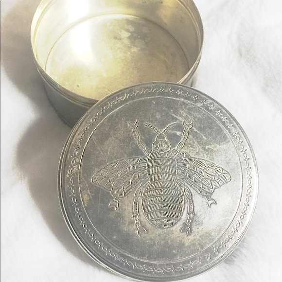 🐝 Sterling Silver Bee Engraved Jewelry Canisters - Picture 2 of 12